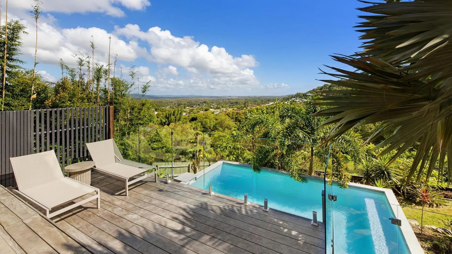 Сasa de vacaciones Villa The Opal At Coolum - Mountain And Ocean Views Yaroomba