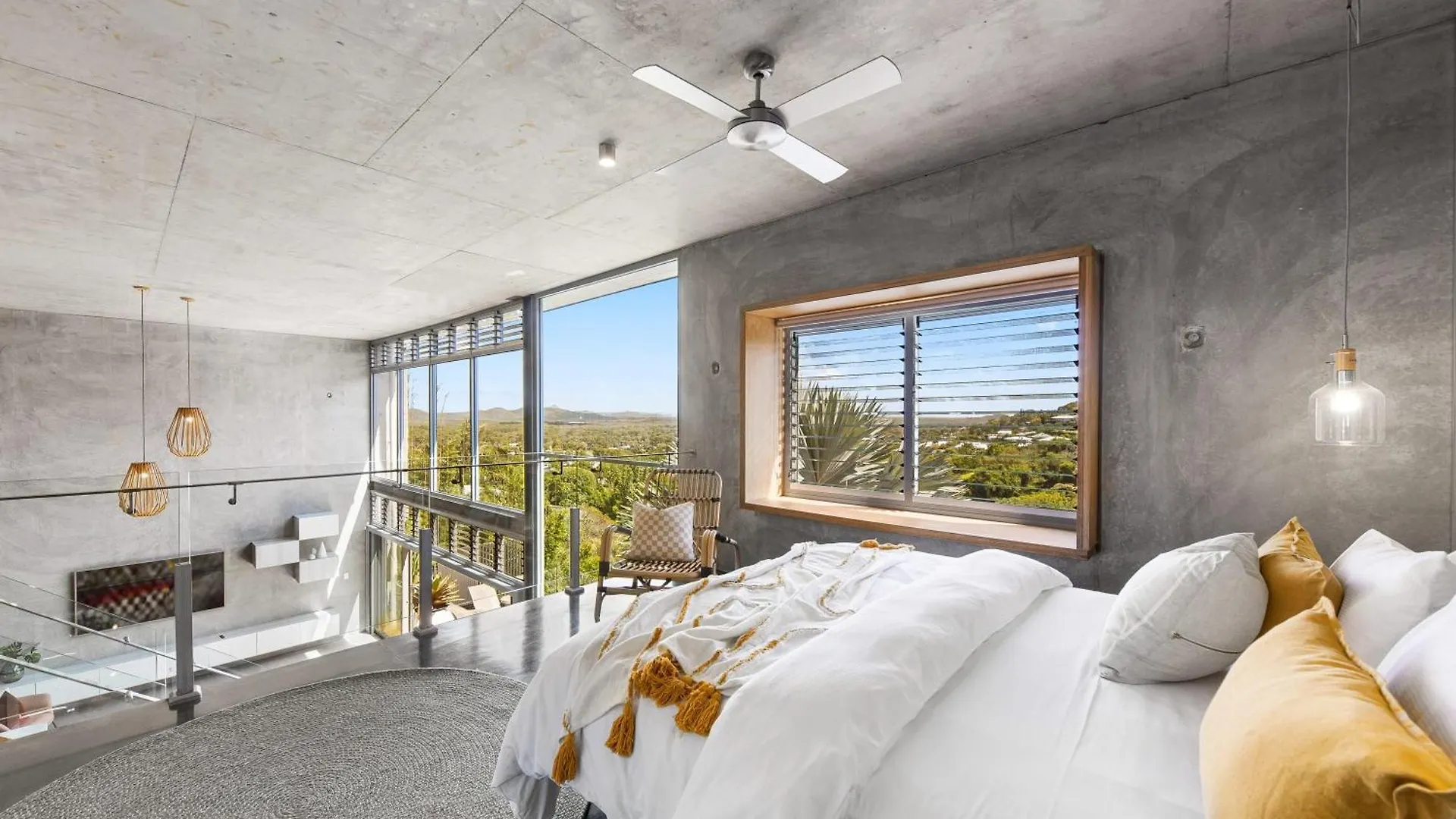 Villa The Opal At Coolum - Mountain And Ocean Views Yaroomba
